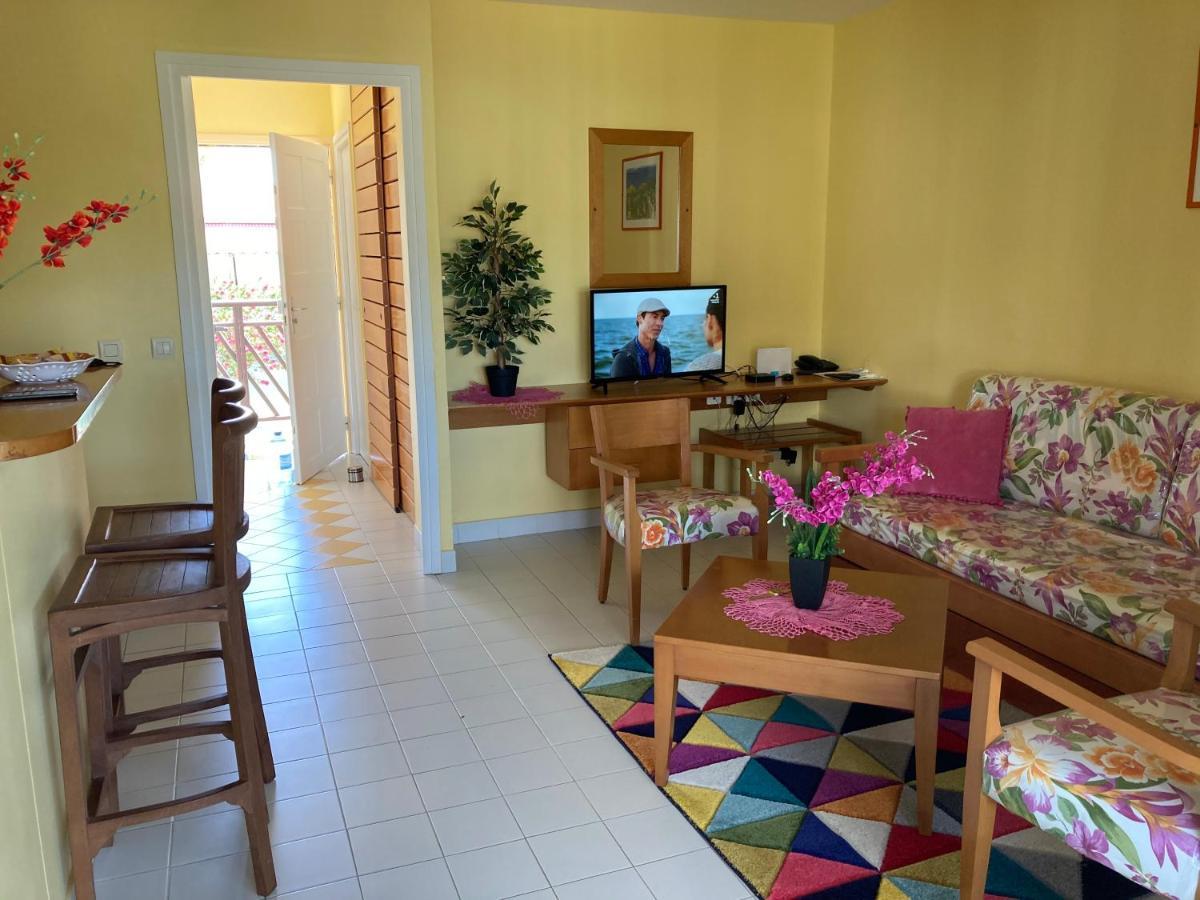 Appartement Arc En Ciel 3 Pieces Avec Acces Piscine Et Plage Saint-Francois  Exterior foto