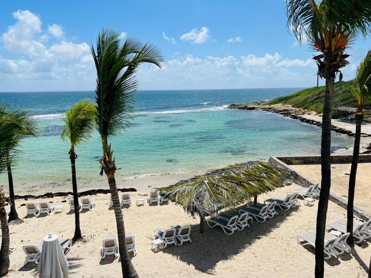 Appartement Arc En Ciel 3 Pieces Avec Acces Piscine Et Plage Saint-Francois  Exterior foto