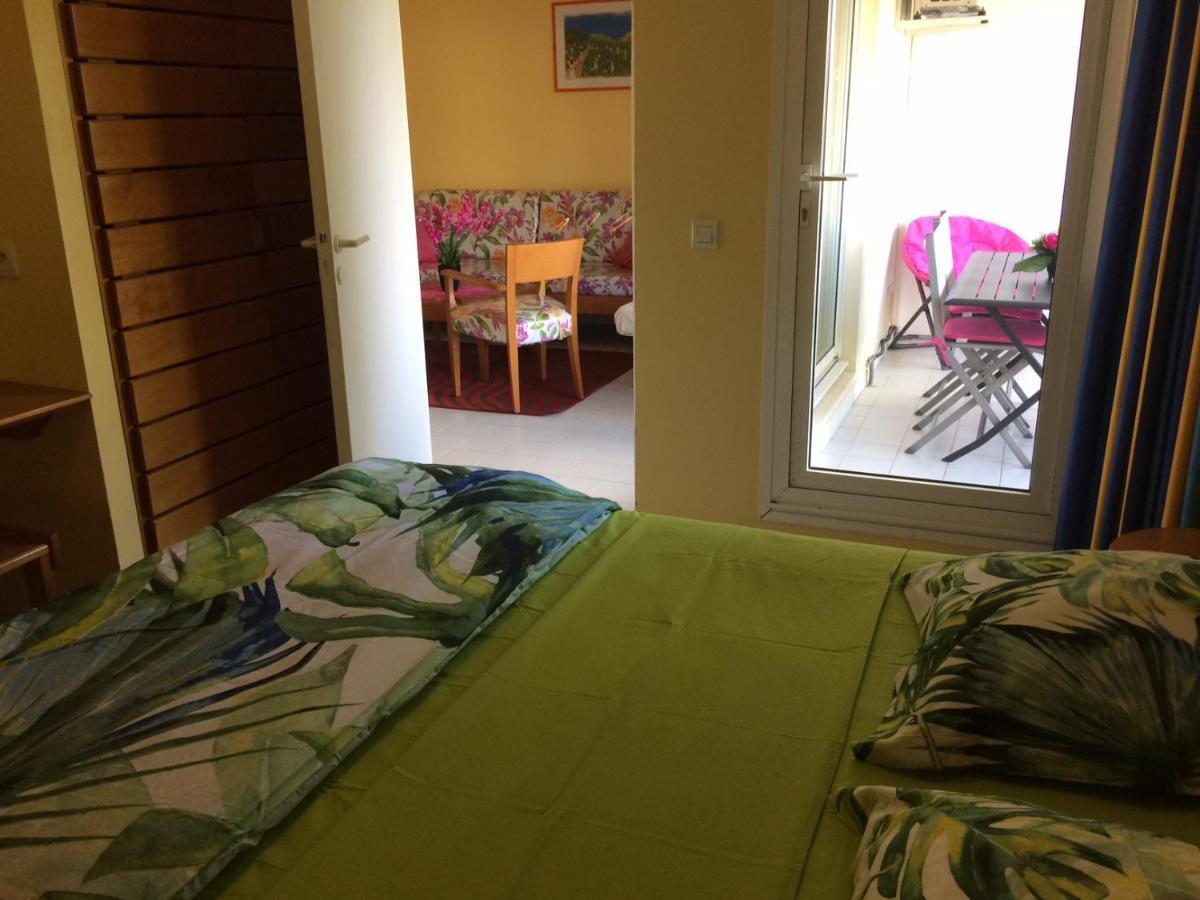 Appartement Arc En Ciel 3 Pieces Avec Acces Piscine Et Plage Saint-Francois  Exterior foto